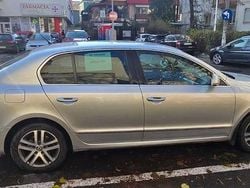 Culoaregri Utilizat 2010 Skoda Superb Ambition Hatchback | 6.500 EUR (Preț OK)