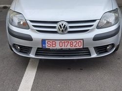 Utilizat 2005 VW Golf Plus Cross Monovolum | 3.800 EUR