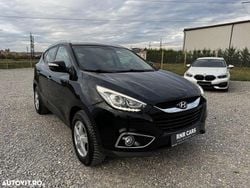 Culoarenegru Utilizat 2015 Hyundai ix35 Comfort SUV | 9.950 EUR (Preț OK)