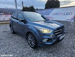 Albastru Utilizat 2020 Ford Kuga SUV | 17.999 EUR (Preț OK)