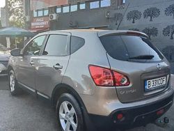 Bej Utilizat 2009 Nissan Qashqai SUV | 4.200 EUR (Preț bun)