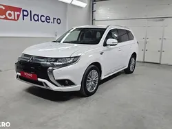 Culoarealb Utilizat 2019 Mitsubishi Outlander P-HEV Intense SUV | 19.200 EUR (Preț OK)