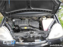 Negru Utilizat 2002 Mercedes A160 Hatchback | 950 EUR
