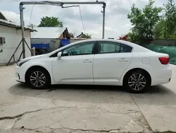 Alb Utilizat 2012 Toyota Avensis Berlinǎ | 6.300 EUR (Preț bun)