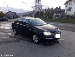 Culoarenegru Utilizat 2010 VW Jetta Comfortline Berlinǎ | 4.950 EUR (Preț OK)