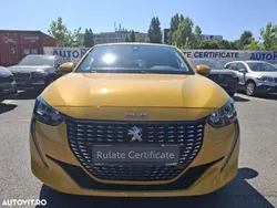 Galbeuriu Utilizat 2019 Peugeot 208 Active Hatchback | 10.350 EUR (Puțin scump)