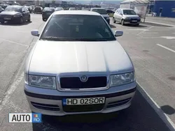 Gri metalizat Utilizat 2002 Skoda Octavia Elegance Hatchback | 2.600 EUR