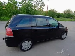 Utilizat 2008 Opel Zafira Monovolum | 2.700 EUR (Preț bun)