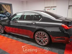 BMW 730