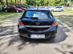 Utilizat 2010 Opel Astra Coupe | 2.990 EUR (Preț bun)