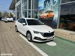 Alb Utilizat 2020 Skoda Octavia Berlinǎ | 15.490 EUR (Scump)