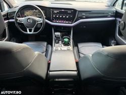 Negru Utilizat 2018 VW Touareg Atmosphere SUV | 37.499 EUR (Scump)