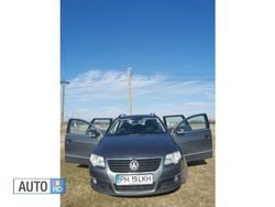 Gri Utilizat 2010 VW Passat Berlinǎ | 5.300 EUR (Puțin scump)