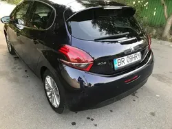 Utilizat 2016 Peugeot 208 Hatchback | 7.300 EUR
