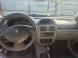 Utilizat 2006 Renault Symbol Berlinǎ | 4.000 EUR
