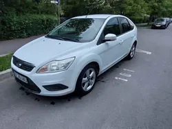 Alb Utilizat 2008 Ford Focus Hatchback | 3.000 EUR (Puțin scump)