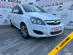 Alb Utilizat 2013 Opel Zafira Family Monovolum | 5.330 EUR (Puțin scump)