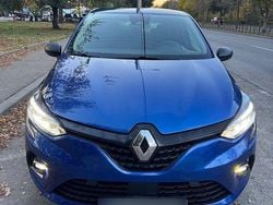 Culoarealbastru Utilizat 2020 Renault Clio V Life | 7.350 EUR (Preț bun)