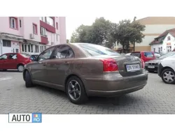 Maro Utilizat 2005 Toyota Avensis Berlinǎ | 4.550 EUR