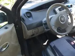 Utilizat 2008 Renault Scénic II Monovolum | 1.650 EUR