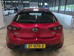 Rosu Utilizat 2019 Mazda 3 Hatchback | 18.900 EUR (Preț OK)