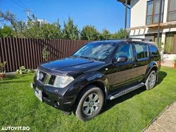 Culoarenegru Utilizat 2005 Nissan Pathfinder SUV | 6.000 EUR