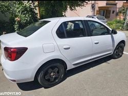 Culoarealb Utilizat 2019 Dacia Logan Prestige Berlinǎ | 6.000 EUR (Super Preț)