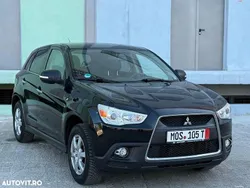 Culoarenegru Utilizat 2010 Mitsubishi ASX Edition SUV | 5.450 EUR (Preț OK)