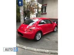 Rosu Utilizat 2014 VW Beetle Coupe | 22.999 EUR