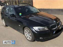 Negru Utilizat 2009 BMW 318 Break | 7.600 EUR