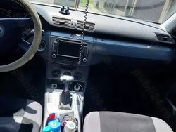 Utilizat 2009 VW Passat Break | 2.850 EUR (Preț bun)