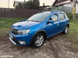 Albastru Utilizat 2015 Dacia Sandero Stepway Hatchback | 5.900 EUR (Preț OK)