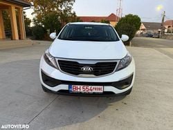 Culoarealb Utilizat 2013 Kia Sportage Premium SUV | 6.890 EUR (Preț bun)