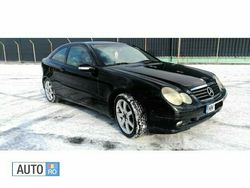 Utilizat 2004 Mercedes C220 Coupe | 2.350 EUR