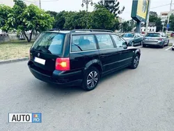Negru Utilizat 2002 VW Passat Break | 1.100 EUR (Preț bun)