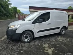 Alb Utilizat 2016 Peugeot Partner Monovolum | 6.000 EUR