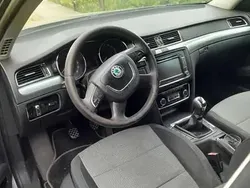 Utilizat 2009 Skoda Superb Berlinǎ | 3.300 EUR (Super Preț)