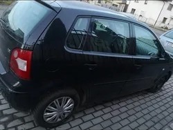 Negru Utilizat 2003 VW Polo Berlinǎ | 1.100 EUR (Preț bun)