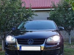 Culoarenegru Utilizat 2008 VW Jetta Trendline Berlinǎ | 2.700 EUR (Preț OK)