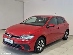 Rosu deschis metalic Utilizat 2024 VW Polo Life | 21.750 EUR