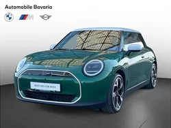 Verde british green iv metalizat Utilizat 2025 Mini Cooper Hatchback | 28.532 EUR