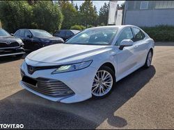 Culoarealb Utilizat 2020 Toyota Camry Berlinǎ | 28.300 EUR
