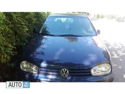 Albastru Utilizat 2001 VW Golf IV Hatchback | 2.000 EUR (Scump)