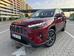 Rosu Utilizat 2024 Toyota RAV4 Hybrid Luxury SUV | 43.800 EUR (Puțin scump)