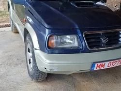 Utilizat 1996 Suzuki Vitara SUV | 2.500 EUR