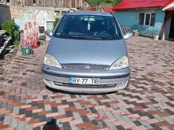 Gri Utilizat 2005 Ford Galaxy Monovolum | 7.000 EUR