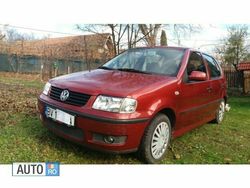 Rosu Utilizat 2001 VW Polo Hatchback | 1.600 EUR