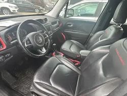 Utilizat 2016 Jeep Renegade SUV | 13.500 EUR (Puțin scump)