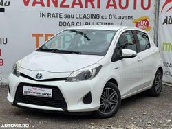 Culoarealb Utilizat 2012 Toyota Yaris Hybrid Hatchback | 7.500 EUR (Preț OK)