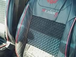 Rosu Utilizat 2004 Chevrolet Kalos Berlinǎ | 2.500 EUR